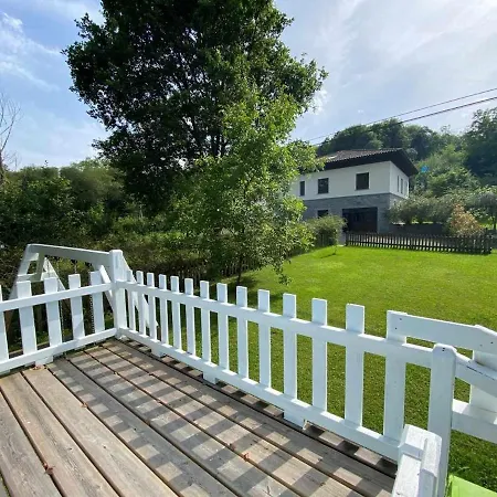 Casa De Carpinteros At-1366-as Arriondas