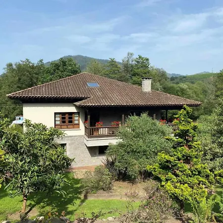 Casa De Carpinteros *