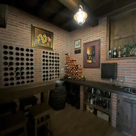 Casa De Carpinteros At-1366-as * Arriondas