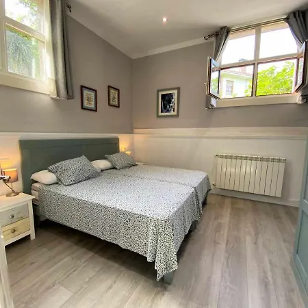 Casa De Carpinteros At-1366-as