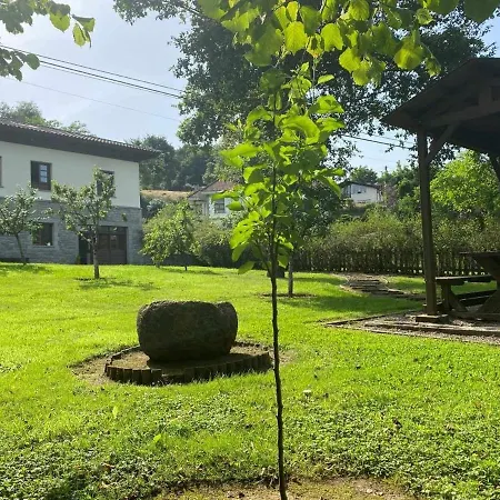 Casa De Carpinteros At-1366-as * Arriondas